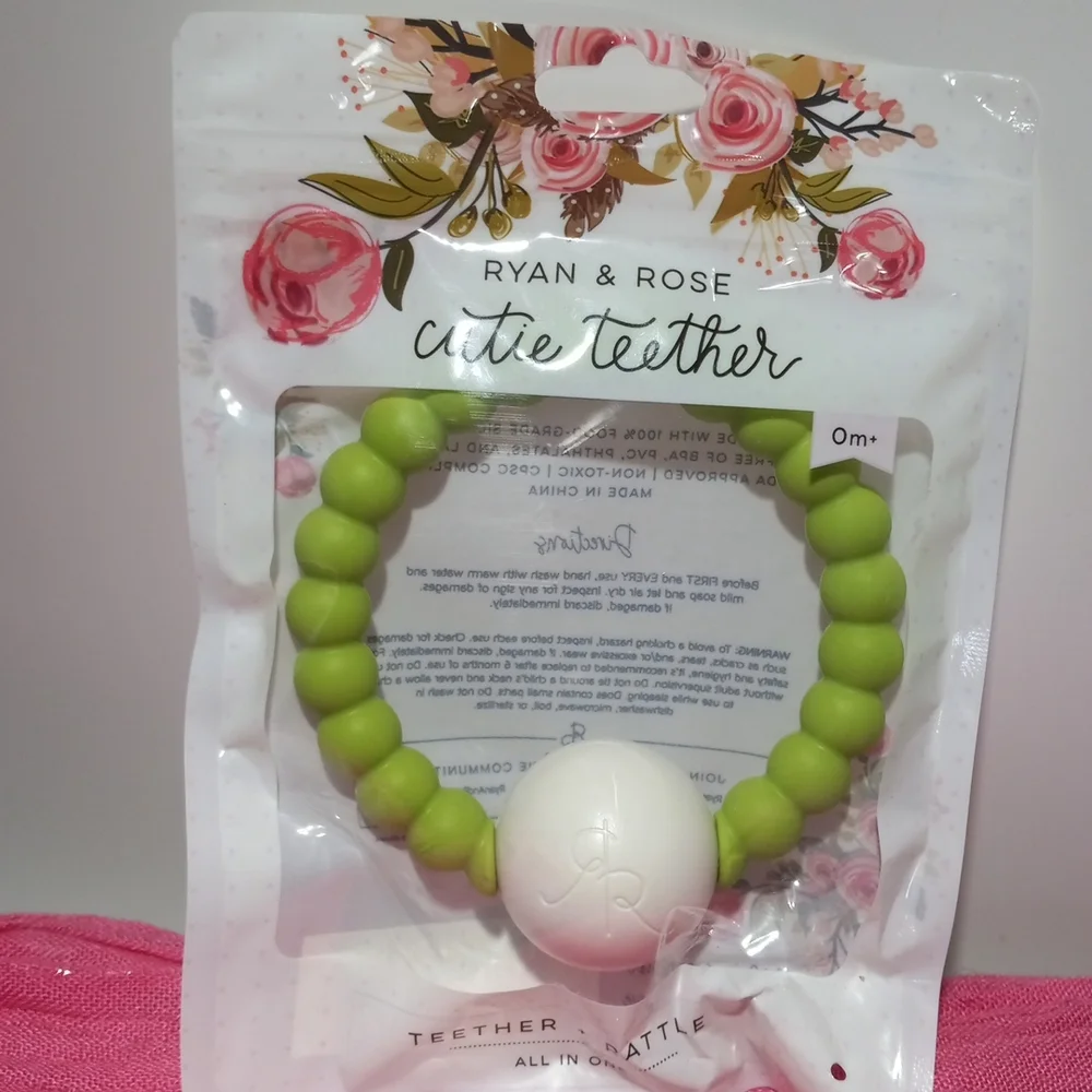 CREAM SHIMMER GIRLS BABY SHOES/ TEETHER+RATTLE BUNDLE